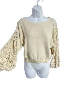Kyouko Cream Crochet Sleeve Sweater - M